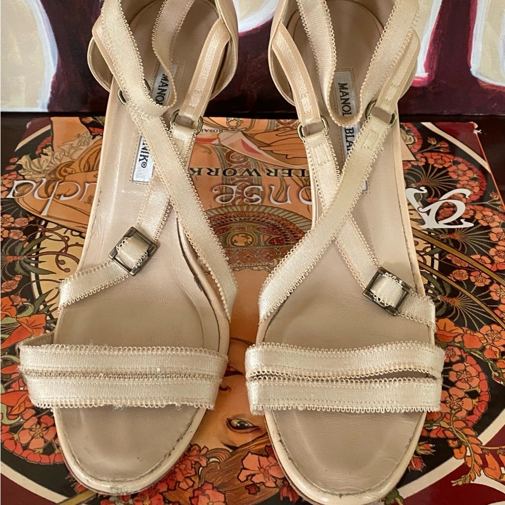 Manolo Blahnik nude heels